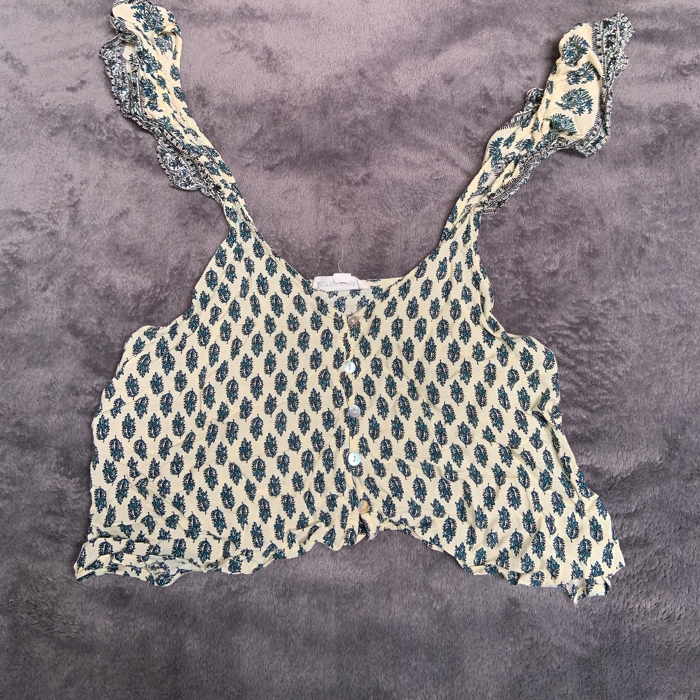 Flowy crop top